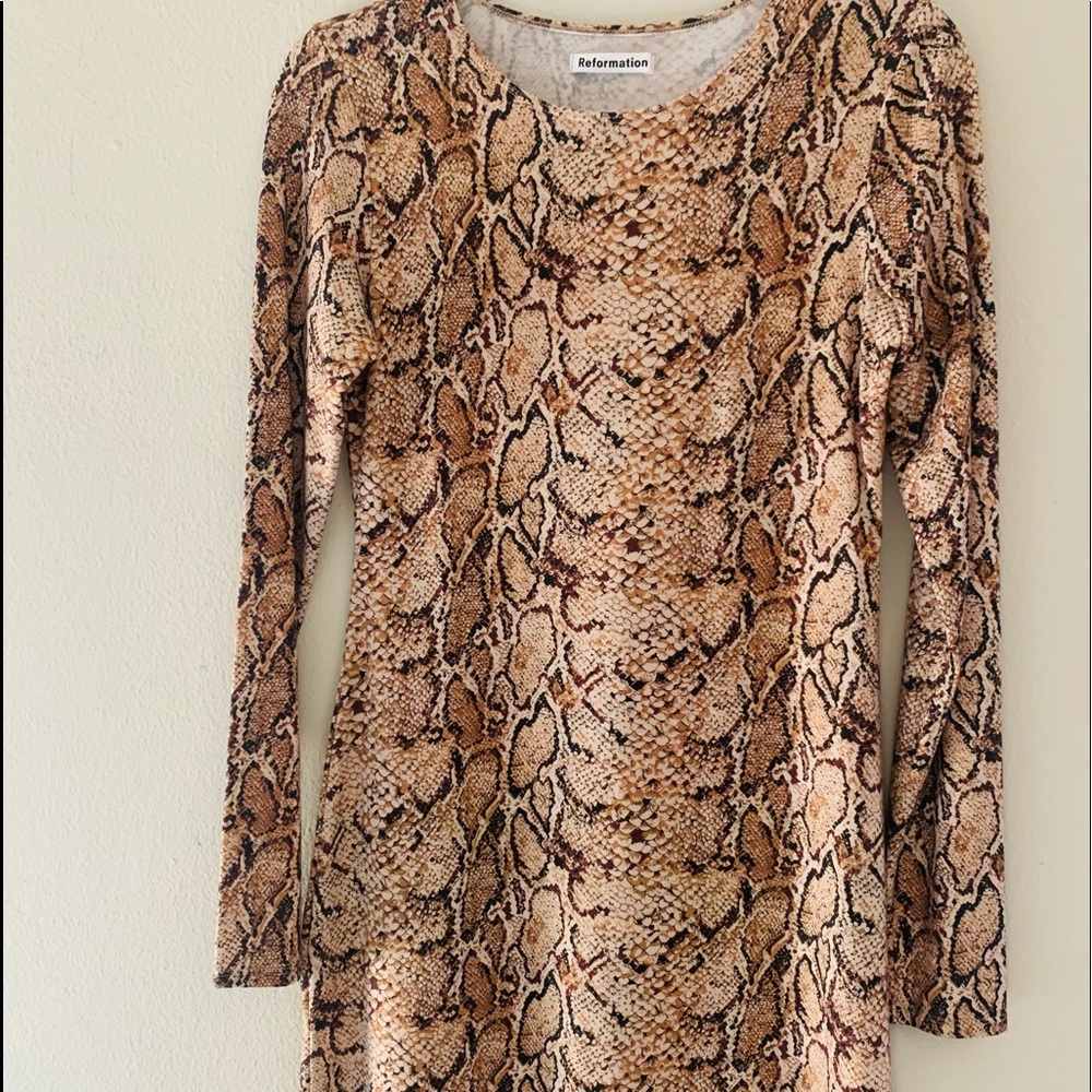 Smith dress by Reformation. Mamba print. Size medium.